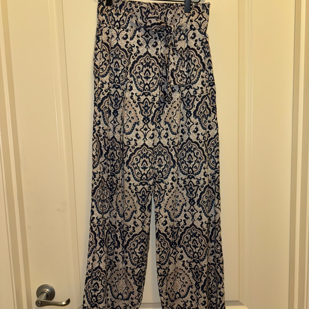Roller Rabbit Blue and White Patterned Pants
